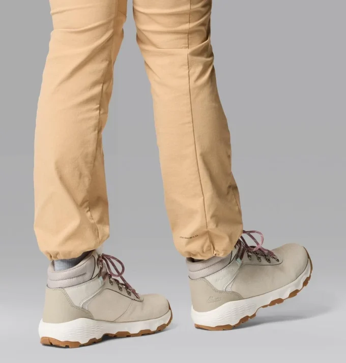 Bota Newton Wander™ para mujer