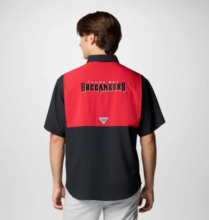Camisa de manga corta con bloques de color PFG Tamiami™ para hombre – Tampa Bay Buccaneers Camisa de manga corta con bloques de color PFG Tamiami™ para hombre – Tampa Bay Buccaneers