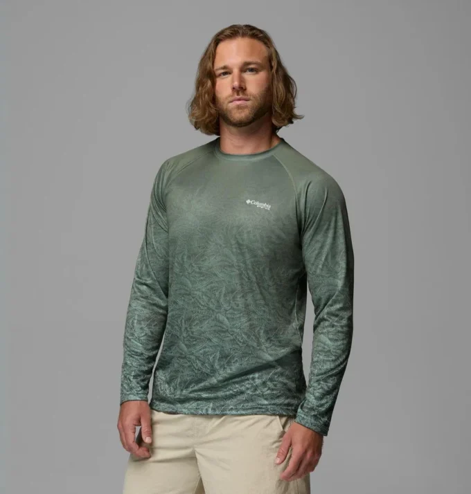 Camisa de manga larga con cuello redondo y ribete PFG™ Super Terminal Tackle para hombre Camisa de manga larga con cuello redondo y ribete PFG™ Super Terminal Tackle para hombre