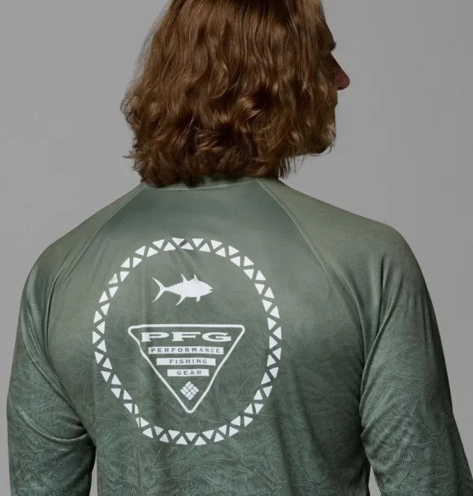 Camisa de manga larga con cuello redondo y ribete PFG™ Super Terminal Tackle para hombre Camisa de manga larga con cuello redondo y ribete PFG™ Super Terminal Tackle para hombre