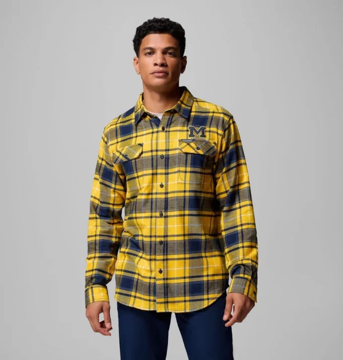 Camisa de manga larga de franela Collegiate Flare Gun™ para hombre – Michigan Camisa de manga larga de franela Collegiate Flare Gun™ para hombre – Michigan