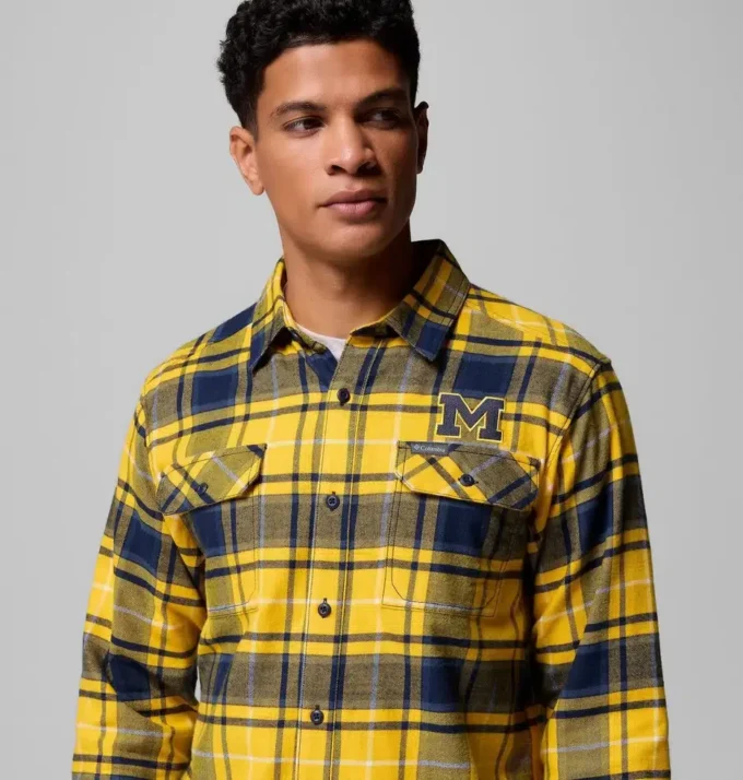 Camisa de manga larga de franela Collegiate Flare Gun™ para hombre – Michigan Camisa de manga larga de franela Collegiate Flare Gun™ para hombre – Michigan