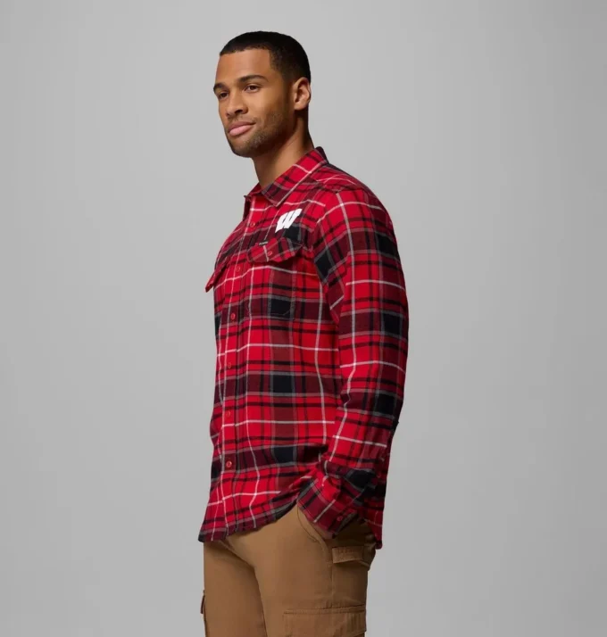 Camisa de manga larga de franela Collegiate Flare Gun™ para hombre – Wisconsin Camisa de manga larga de franela Collegiate Flare Gun™ para hombre – Wisconsin