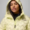 Chaqueta con capucha Alpine Crux™ IV Down para mujer