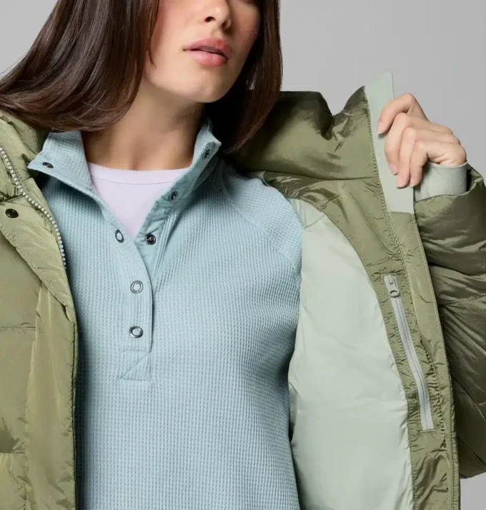 Chaqueta con capucha Amaze Puff™ para mujer