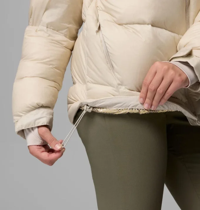 Chaqueta con capucha y plumón Cloudview™ para mujer
