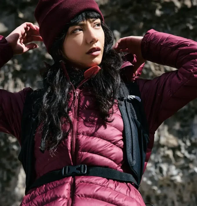 Chaqueta con capucha y plumón Corelite™ para mujer Chaqueta con capucha y plumón Corelite™ para mujer