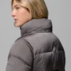 Chaqueta larga con capucha Amaze Puff™ para mujer