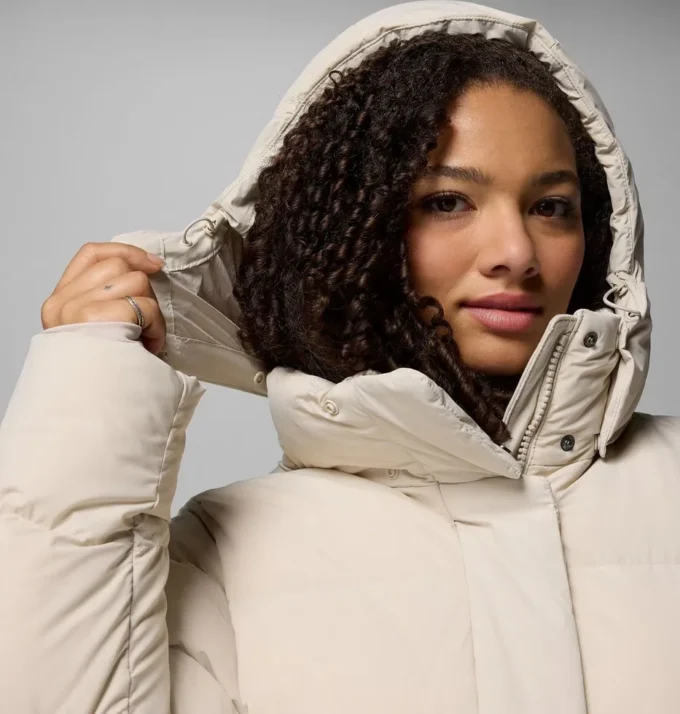 Chaqueta larga con capucha Amaze Puff™ para mujer – Tallas grandes Chaqueta larga con capucha Amaze Puff™ para mujer – Tallas grandes