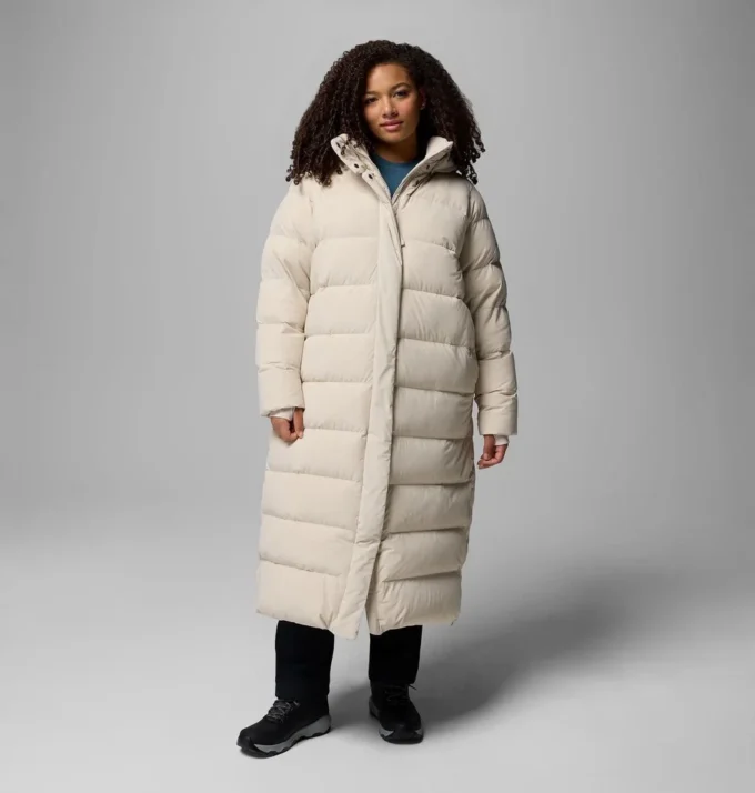 Chaqueta larga con capucha Amaze Puff™ para mujer – Tallas grandes Chaqueta larga con capucha Amaze Puff™ para mujer – Tallas grandes