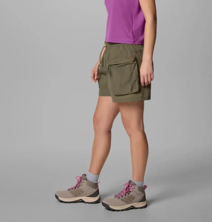 Pantalones cortos cargo Elevated View™ para mujer