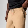 Pantalones cortos utilitarios Tech Trail™ para hombre