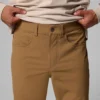Pantalones de 5 bolsillos ROC™ Tech para hombre Pantalones de 5 bolsillos ROC™ Tech para hombre
