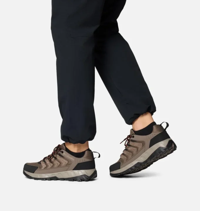 Zapatillas Strata Trail™ Low para hombre – Anchas